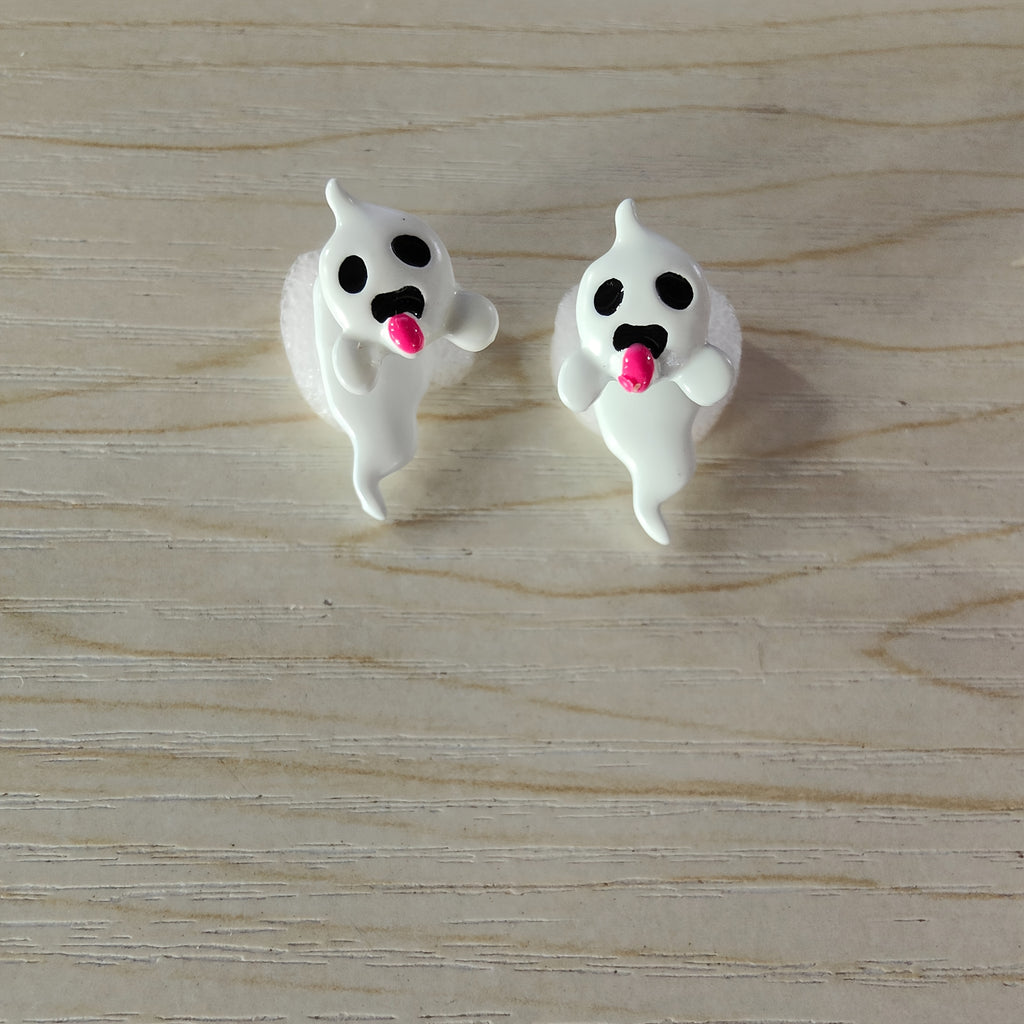 1 Pair/Bag Glow-In-The-Dark Halloween Little Ghost Stud Earrings Funny Cute Women'S Earrings, Without Battery