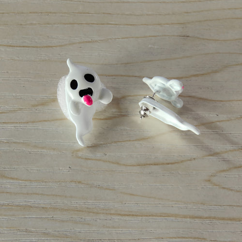 1 Pair/Bag Glow-In-The-Dark Halloween Little Ghost Stud Earrings Funny Cute Women'S Earrings, Without Battery